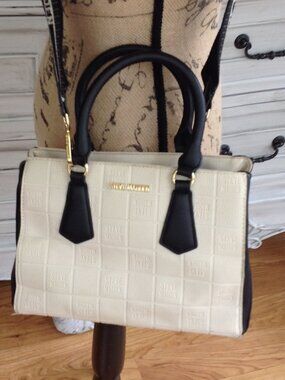 Steve Madden Shoulder Bag